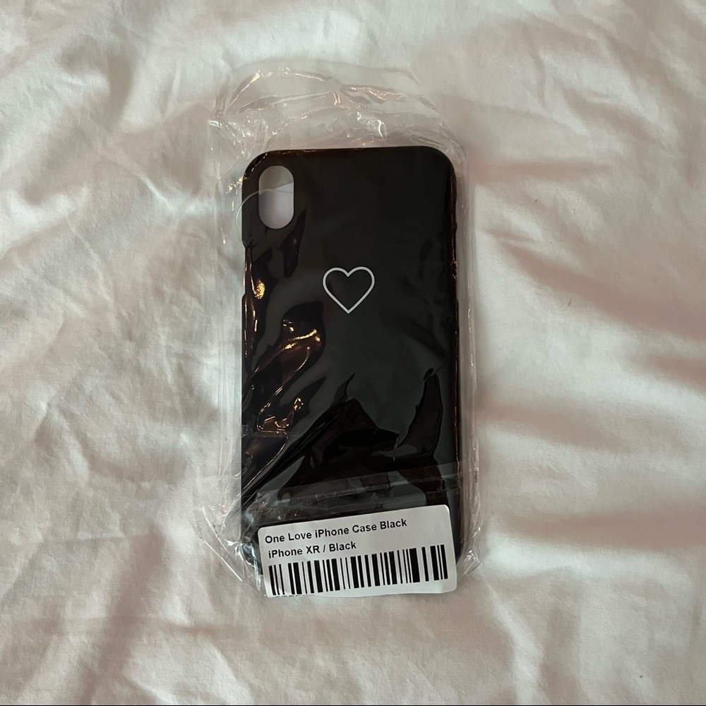 iPhone XR Princess Polly One Love Black Case NWT